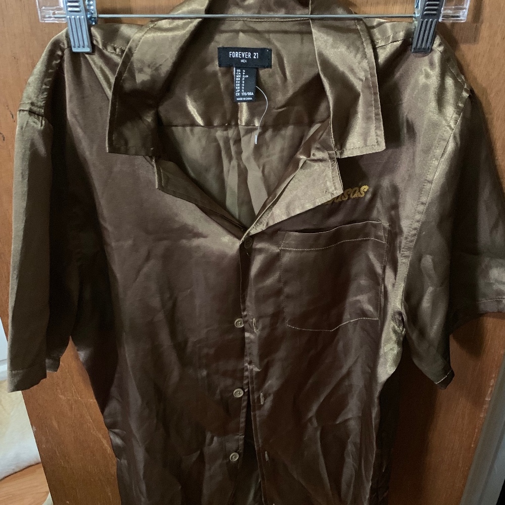 Calabases Button Up